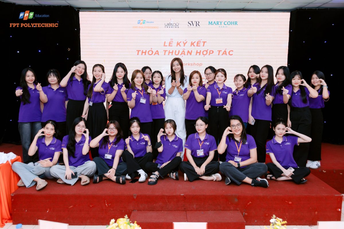 Lễ ký kết giữa Công ty CPTM Việt Nữ và Trường Cao Đẳng FPT Polytechnic